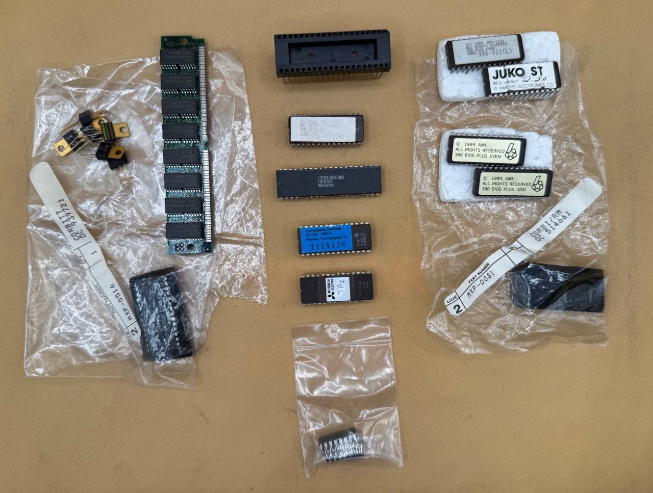 Lot Vintage Computer IC Chips BIOS ROMs RAM Module Socket Transistors SR