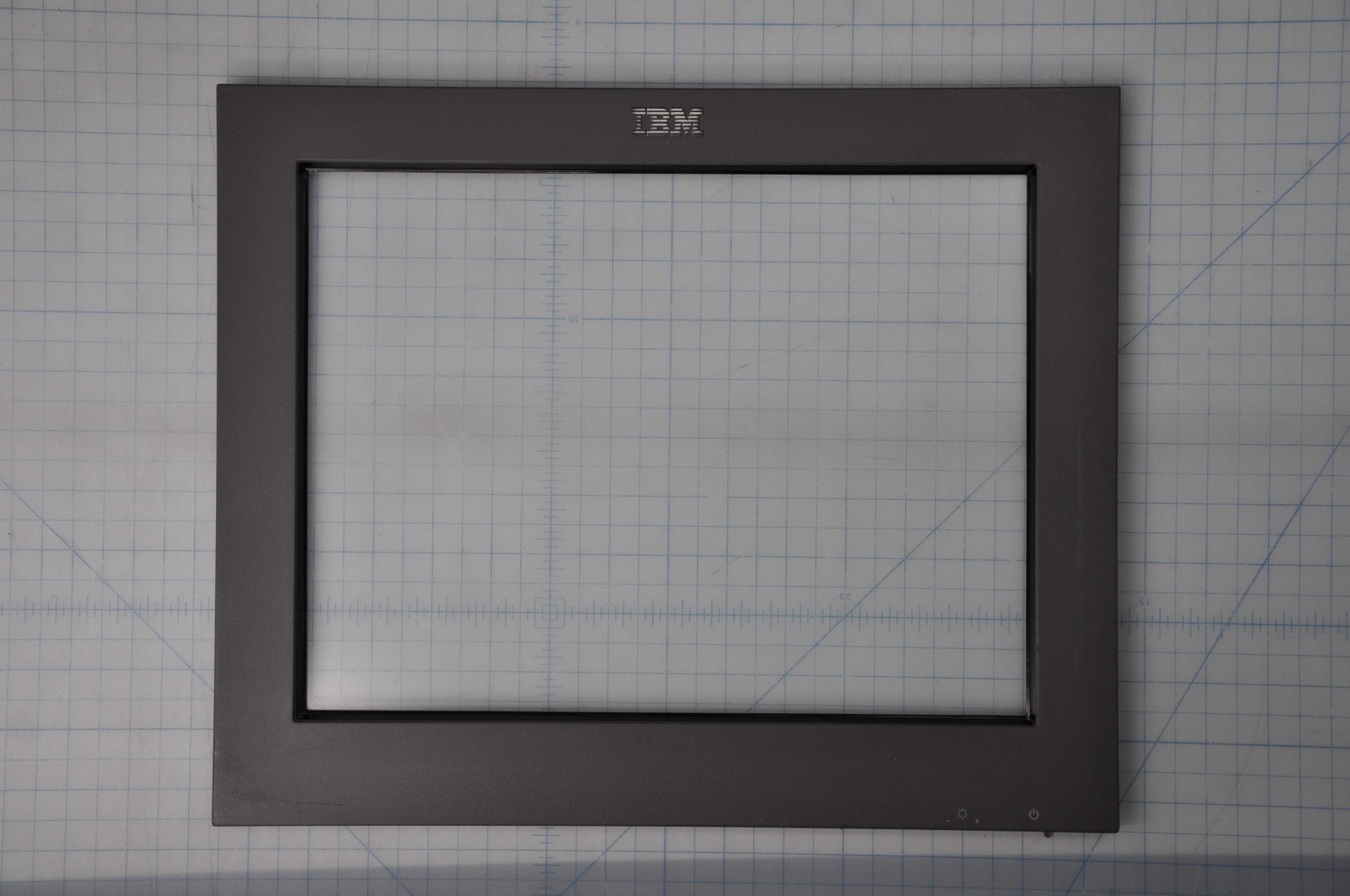 IBM 15"IG USB T - DISPLAY, TOSHIBA SUREPOINT MODEL 4820-51G, IRON GRADEC 84Y2831