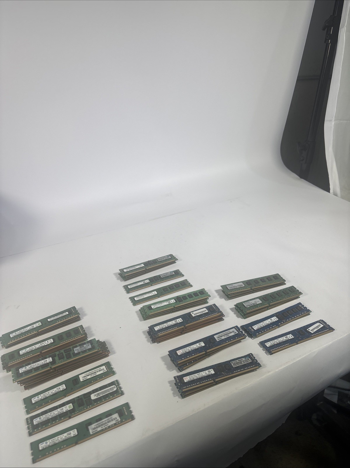 (LOT OF 55) Mixed Brand 4GB PC3 Memory. **PLEASE SEE FULL DESCRIPTION FOR SPECS*