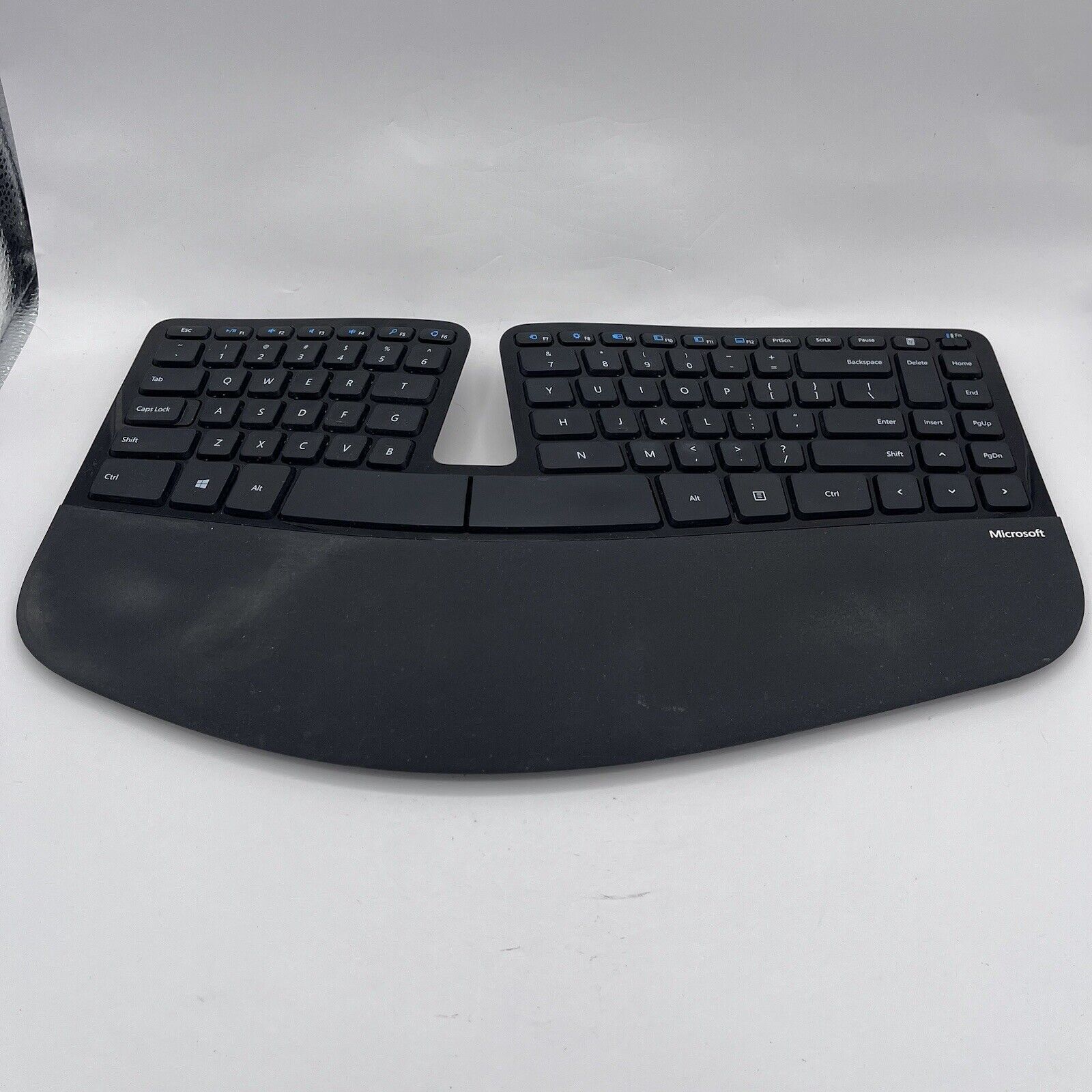 Genuine Microsoft Sculpt Ergonomic Wireless Keyboard 1559 No Receiver/Dongle