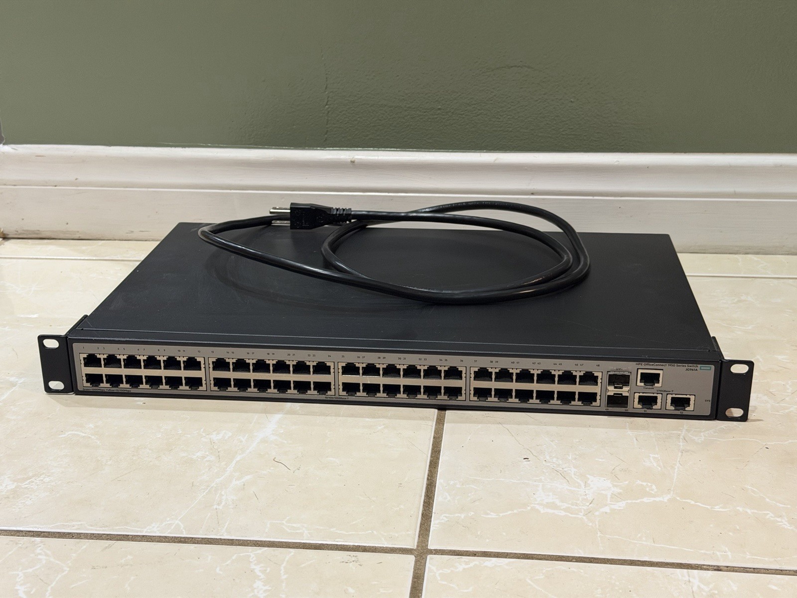 HPE OfficeConnect 1950 48G 2SFP 2XGT Managed Ethernet Network Switch JG961A