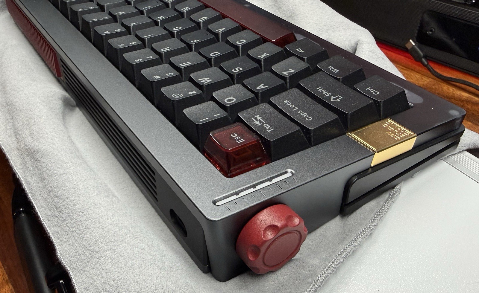 Retro 63 HE - Angry Miao X Dry Studio - Wired Magnetic Keyboard 8K Latency