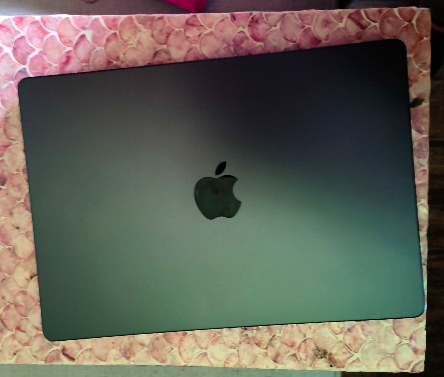 Apple MacBook Pro-Late 2023-14in-M3 Pro 18-Core 18GB RAM  1TB SSD Space Black