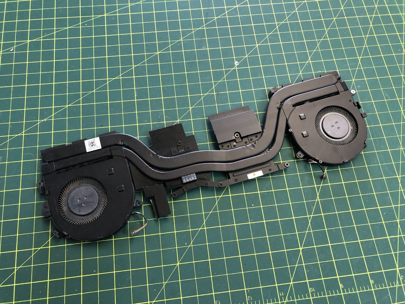Lenovo Yoga C940-15IRH Cooling Fan w/ Heatsink 4600HD01005