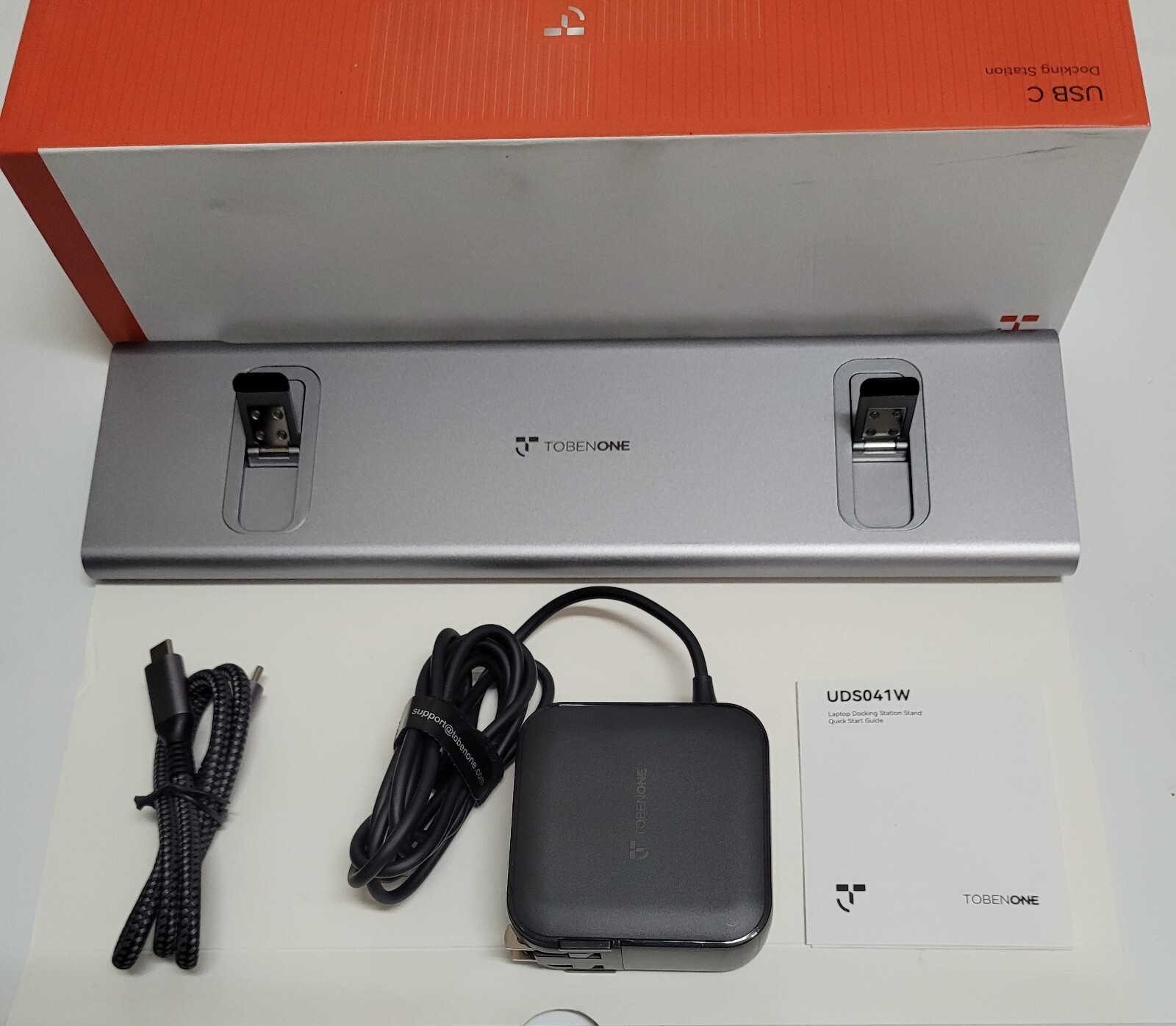 TobenONE USB C Docking Station, Laptop Docking Station Stand, 6 USB Ports
