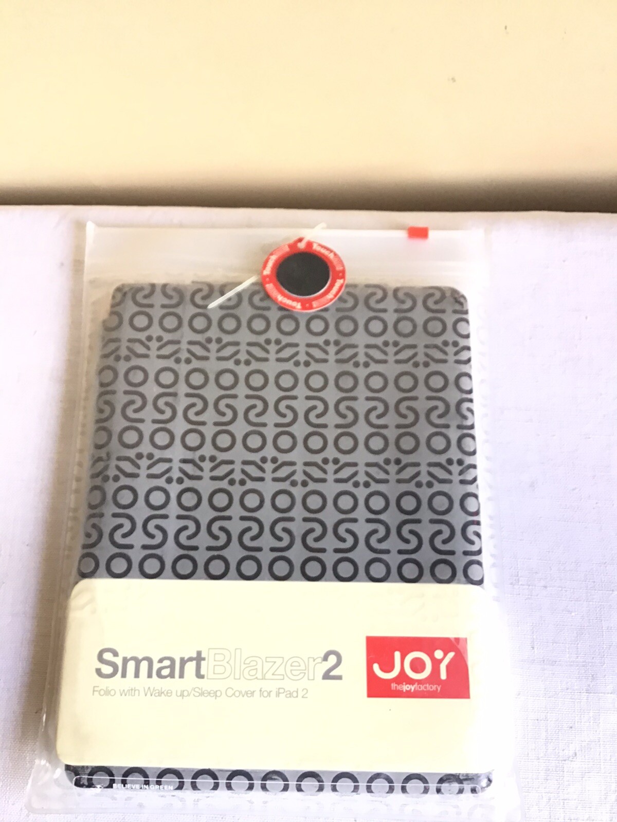New The Joy Factory SmartBlazer2 Faux Leather Black Folio Hard Case Apple iPad 2