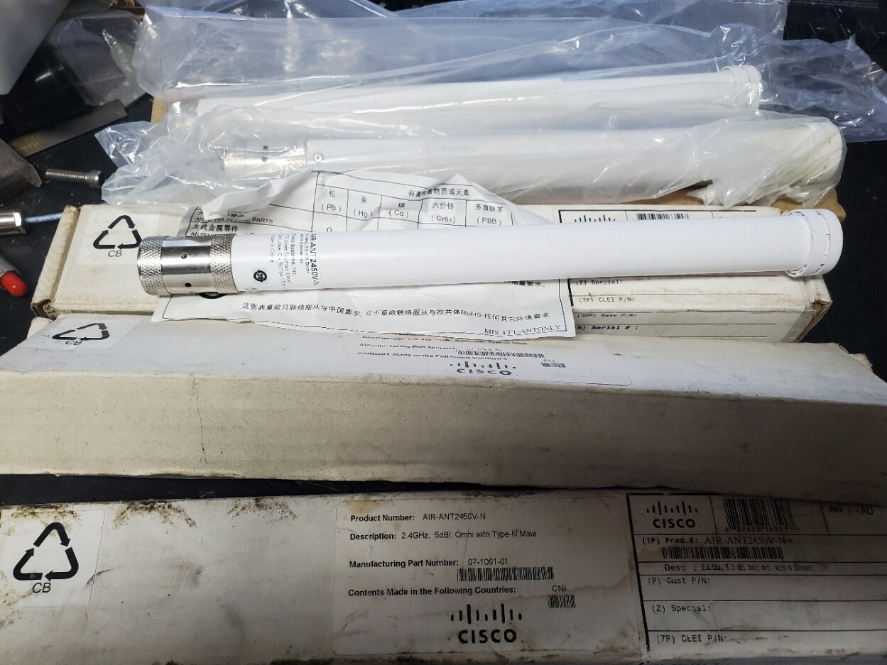 New CISCO AIR-ANT2450V-N AIRONET 2.4GHz 5.0DBI N-CONNECTOR OMNIDIRECTIONAL