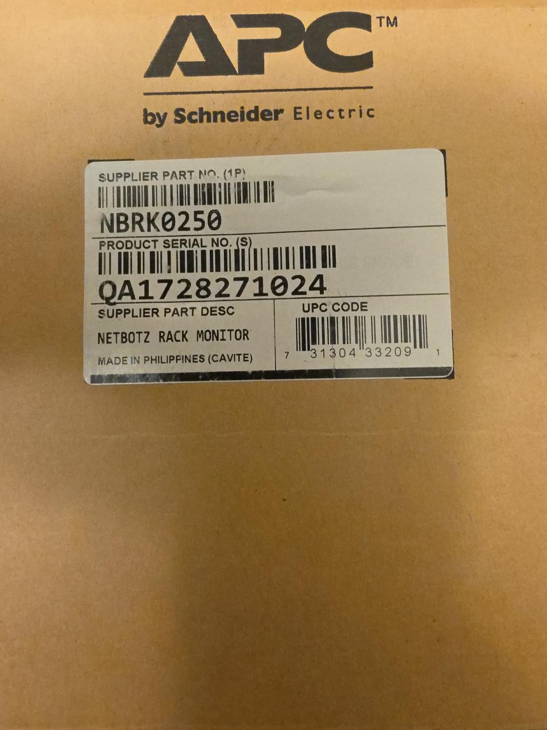 NBRK0250 APC NetBotz Rack Monitor 250 Environmental Monitor NOS