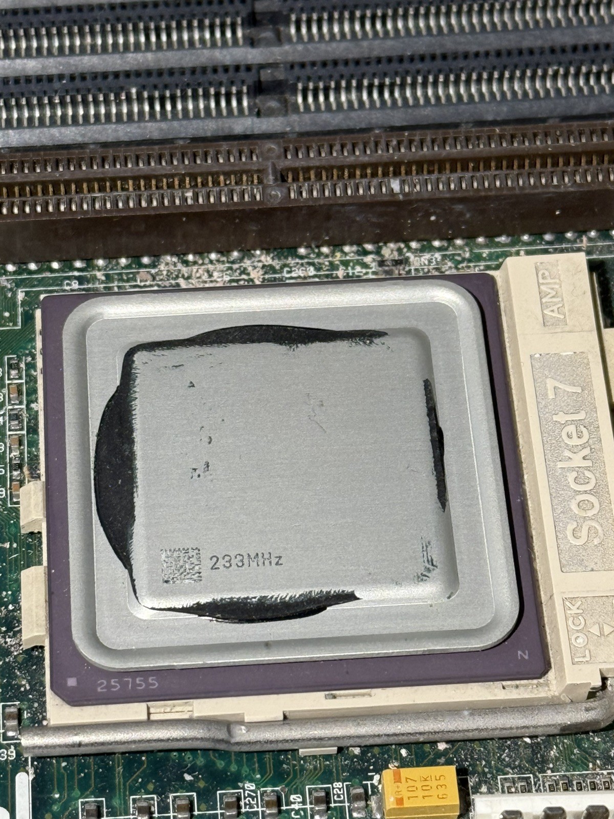 Vintage AMD K6-233ANR CPU