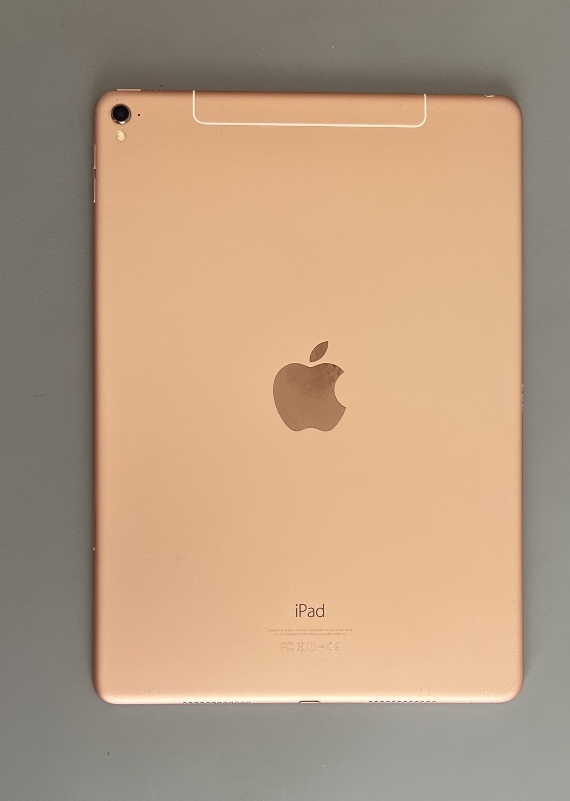 Apple iPad Pro 9.7” A1674 32GB Rose Gold WiFi + Cellular Battery 82% Tested