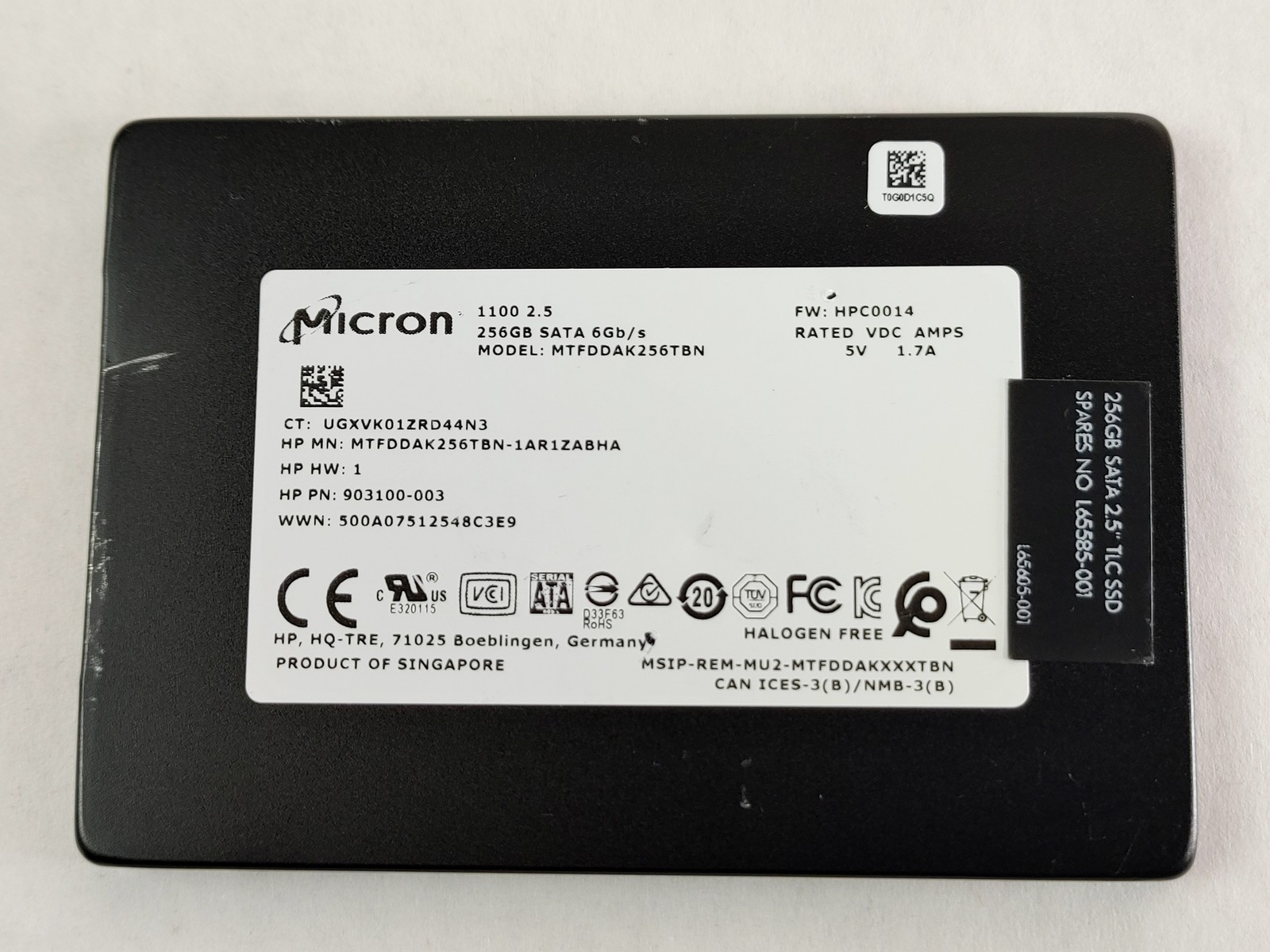 Micron 1100 MTFDDAK256TBN 256 GB SATA III 2.5 in Solid State Drive