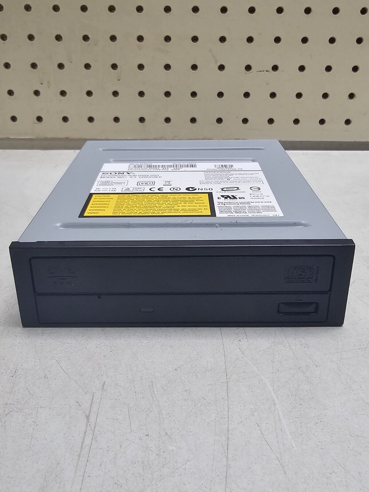 Sony CD-R/RW/DVD-ROM Drive Unit Model: CRX310EE Tested and Works 
