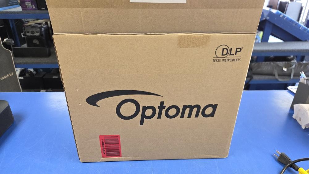 OPTOMA HD36HDRX PROJECTOR, #Q7FM226AAAAAD0361; HDR, 4K, &3D PROJECTOR (115518-1)