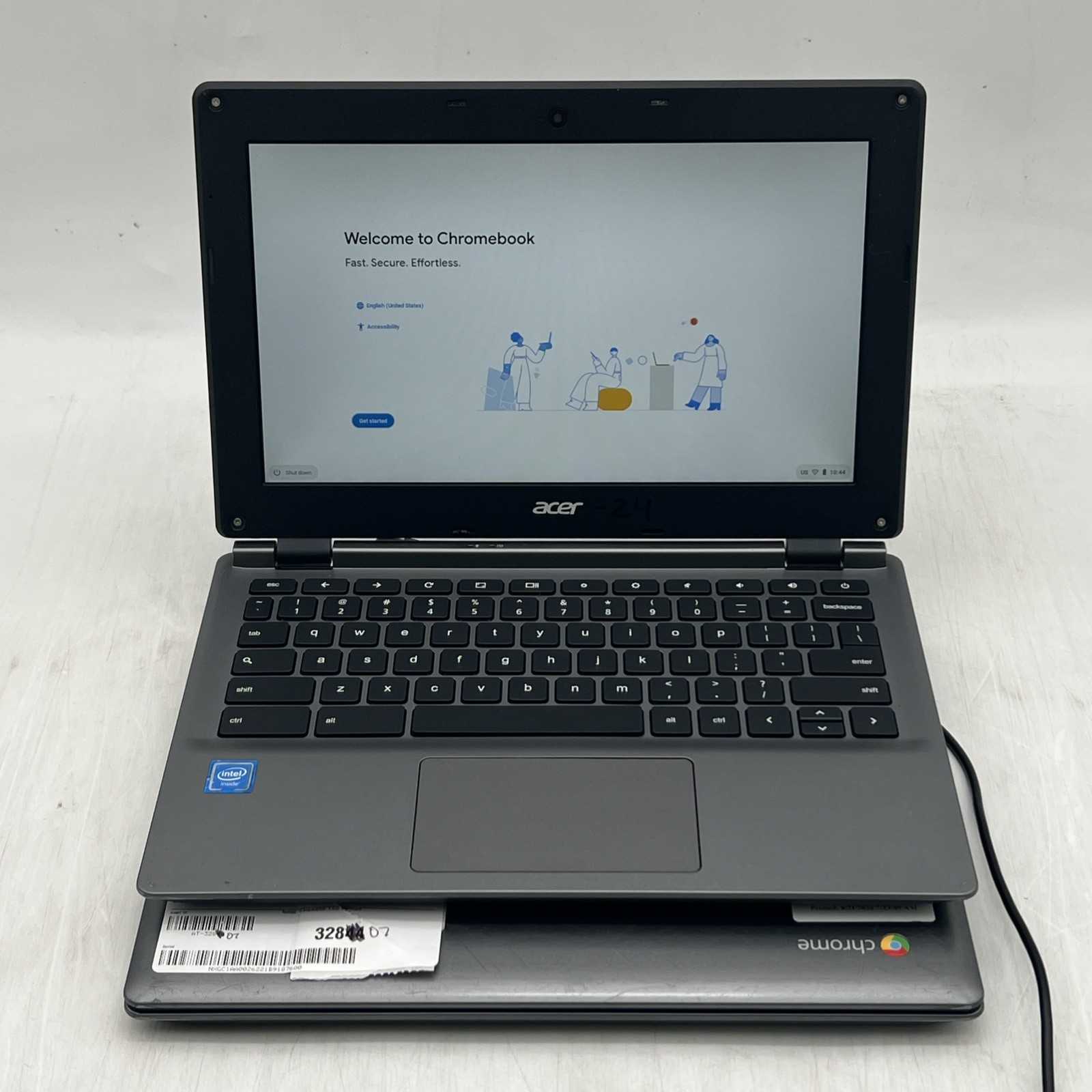 *LOT OF 2* Acer Chromebook 11 Celeron N2840 2.16GHz 16GB eMMC 4 GB RAM
