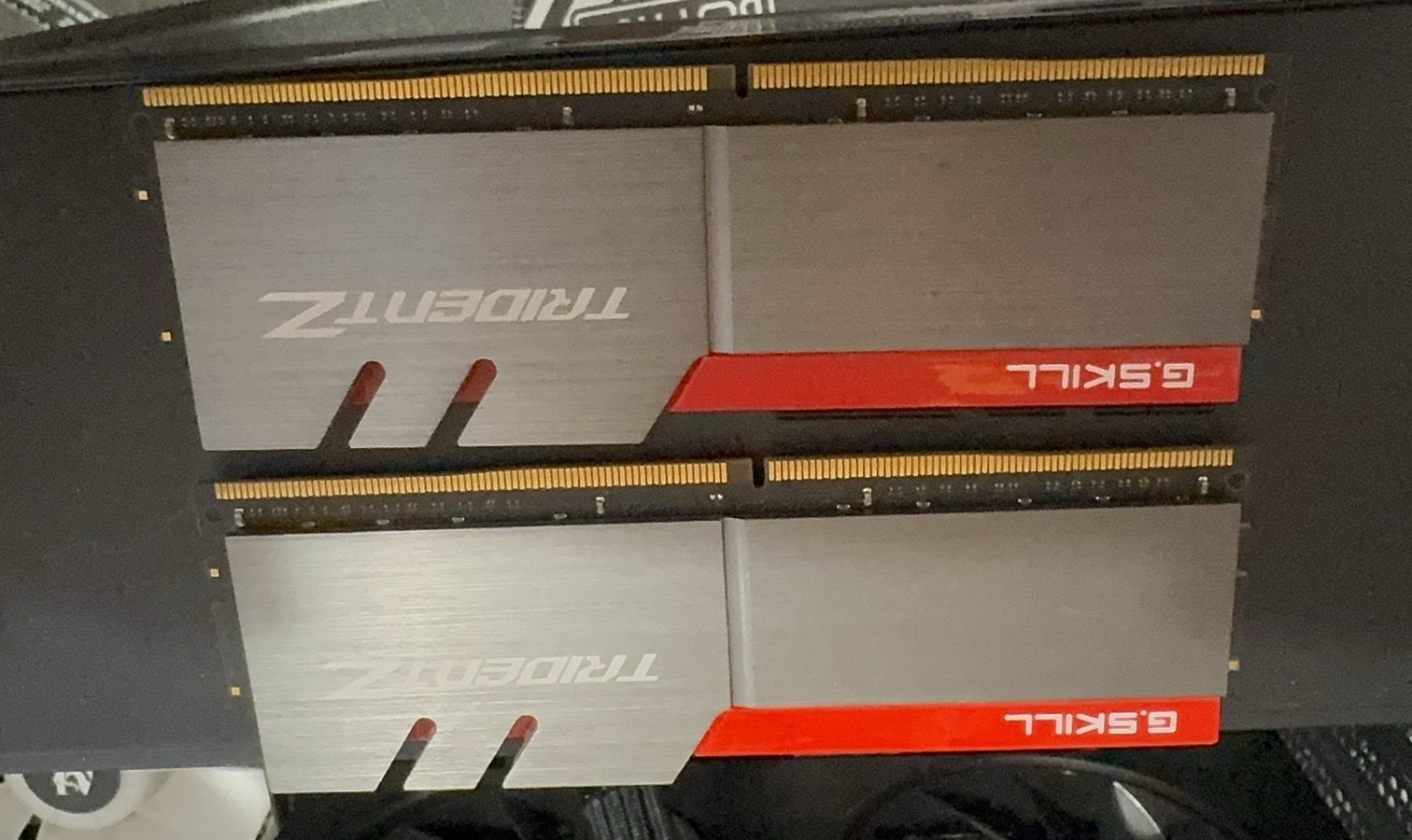 ASRock RX 6600 8GB + AMD Ryzen 5 5500 + MSI A550BN 80+ Bronze + G.Skill