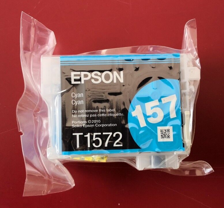 One sealed Genuine Epson 157 T1572 Cyan Ink For Stylus Photo R3000 T157220