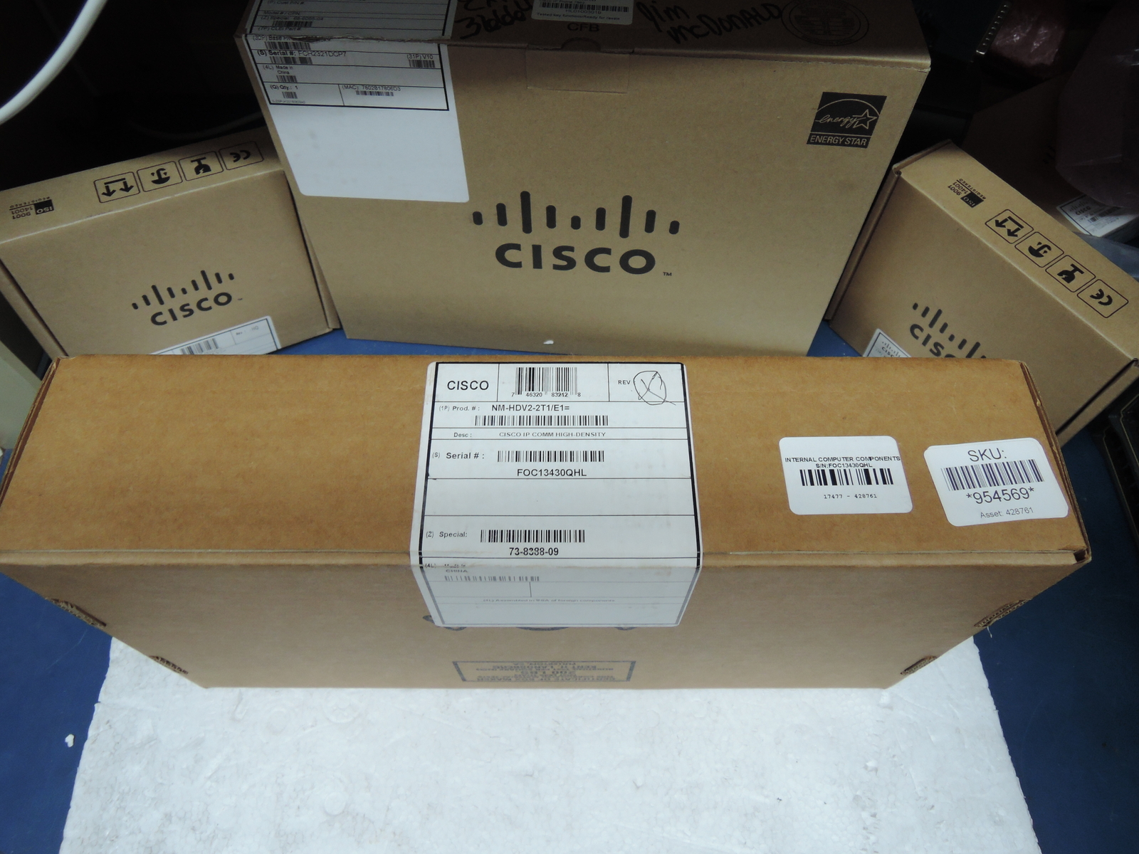 New Cisco NM-HDV2-2T1/E1 High-Density Digital Voice Fax Network Module 90D wry R
