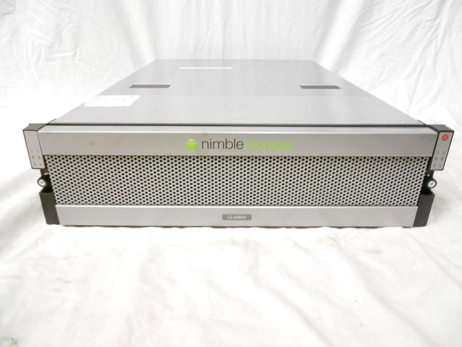 HP Nimble Storage Array CS300 12TB SAN 12x 1TB SAS 4x 600GB SSD 16GB FC Fiber 