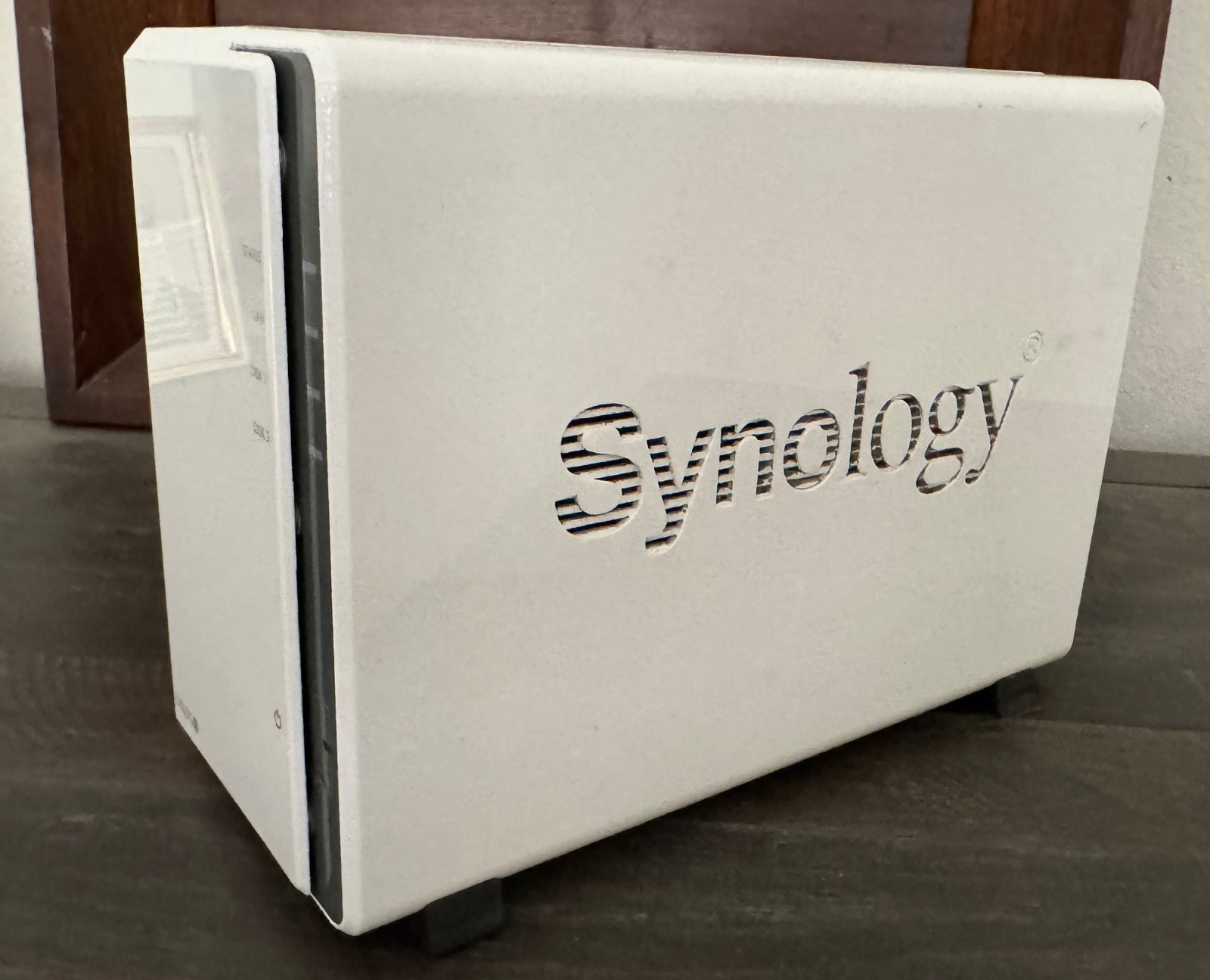 Synology NAS DS220j (diskless) 2-Bay NAS with Power Adapter