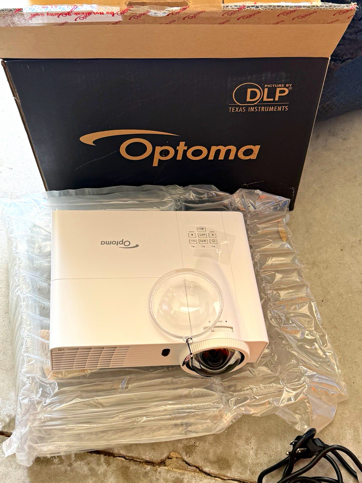 Optoma Optoma DLP Desktop Projector, White