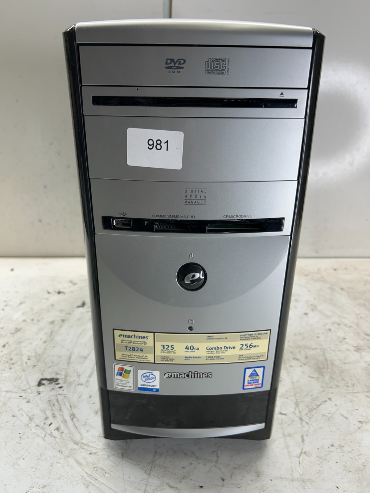 eMachines T2824 Intel Celeron 2.66GHz 256MB NO HDD