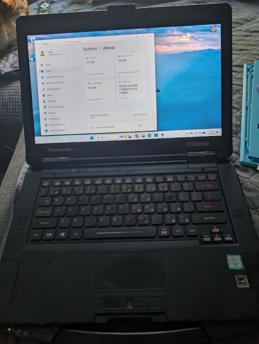 Panasonic Toughbook FZ-55 i7 8665U 32GB 512gb SSD, Win 11 - Read Description