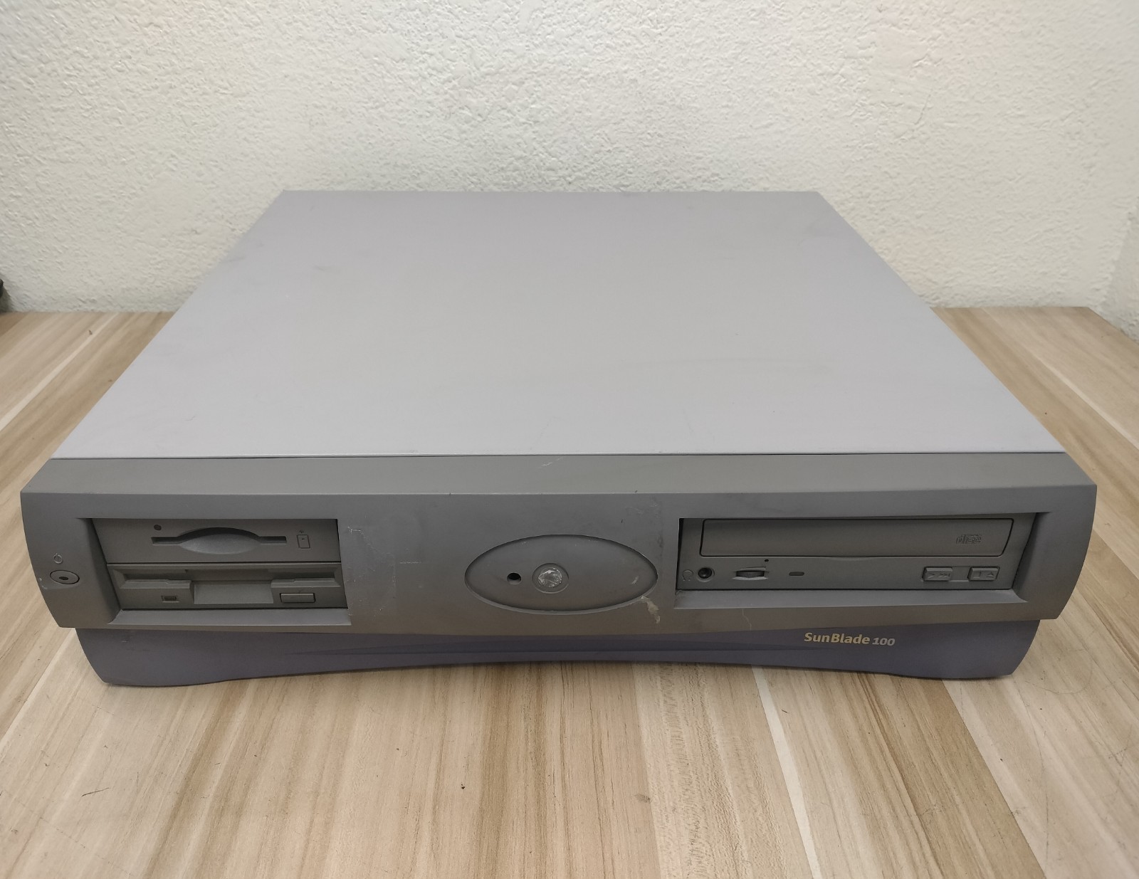 Sun Microsystems SunBlade 100 UltraSPARC-IIe 500MHz CPU 384MB RAM 380-0329-03