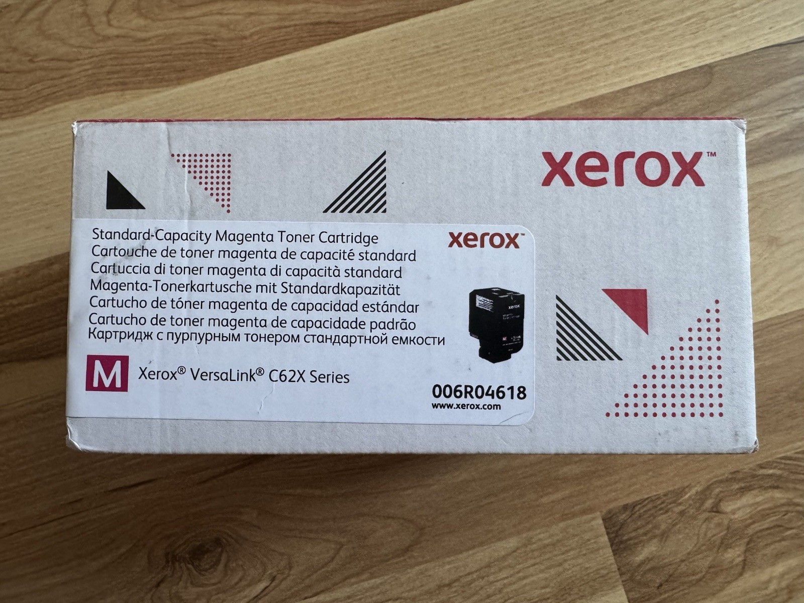 Xerox 006R04618 VersaLink C62X Series Magenta Toner Cartridge - New Open Box