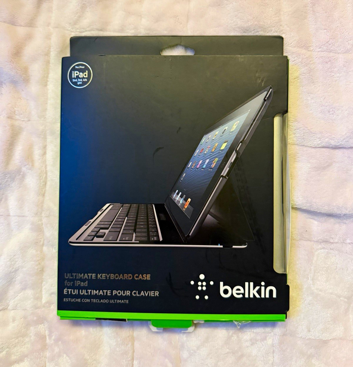 Belkin Ultimate Bluetooth Keyboard Folio Case Apple iPad 2nd/3rd/4th Gen Black