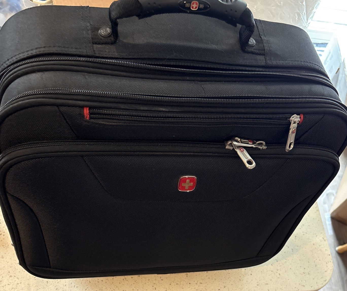 Wenger Swiss Gear Wheeled Business Case W/ Laptop Case Excellent Condition 