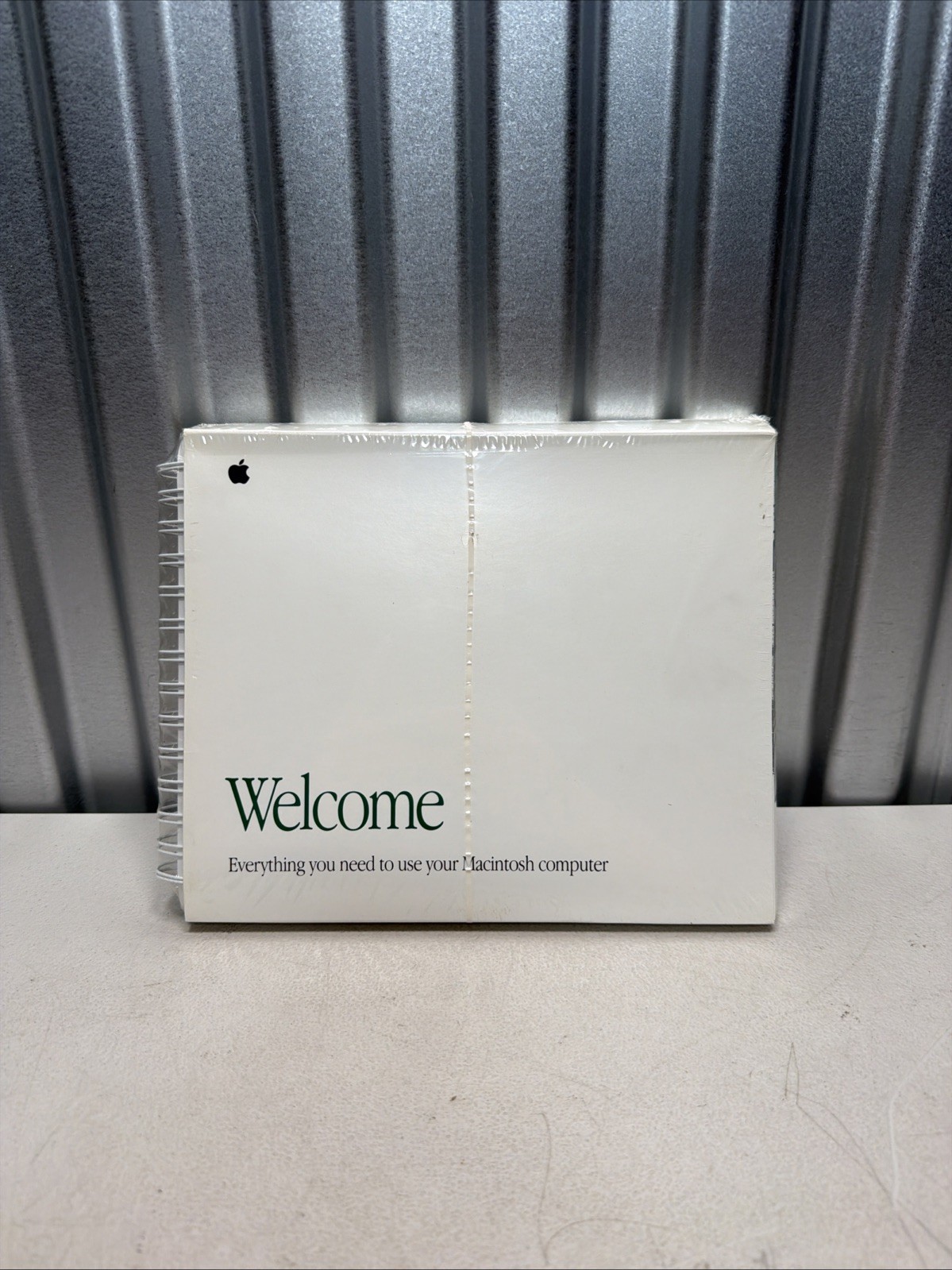 NEW Apple Welcome Pack for Macintosh Classic II w/ Restore Disks SEALED