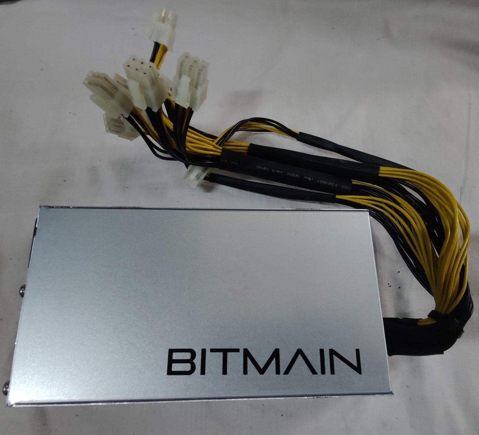 Bitmain APW3++-12-1600  A3 1600W Power Supply for APW3+ PSU Series