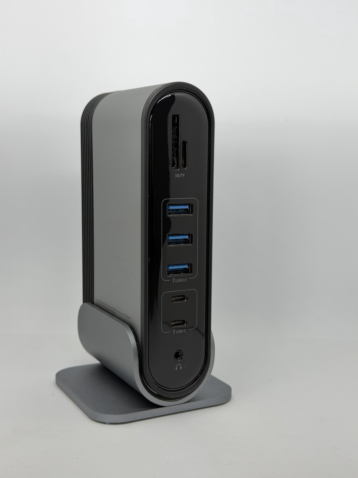 BASEUS 17-in-1 USB C DOCKING STATION TO CAST ON 3 MONITORS 4K USB C LAPTOP DOCK
