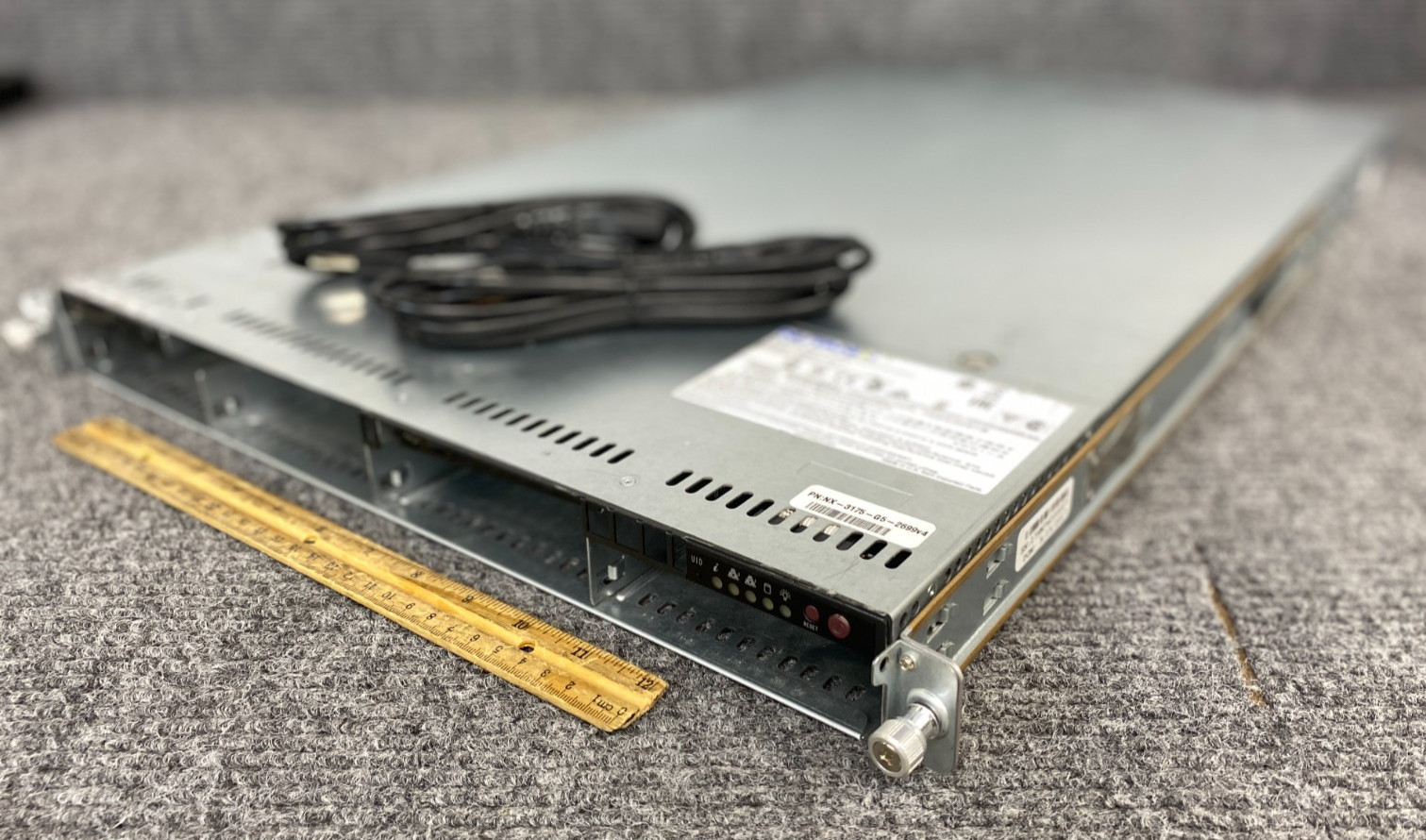 Nutanix CSE-819U (NX-UDS-1NL3-G5) Server w/ 2x Intel Xeon E5-2699, 16GB, 2x PSU