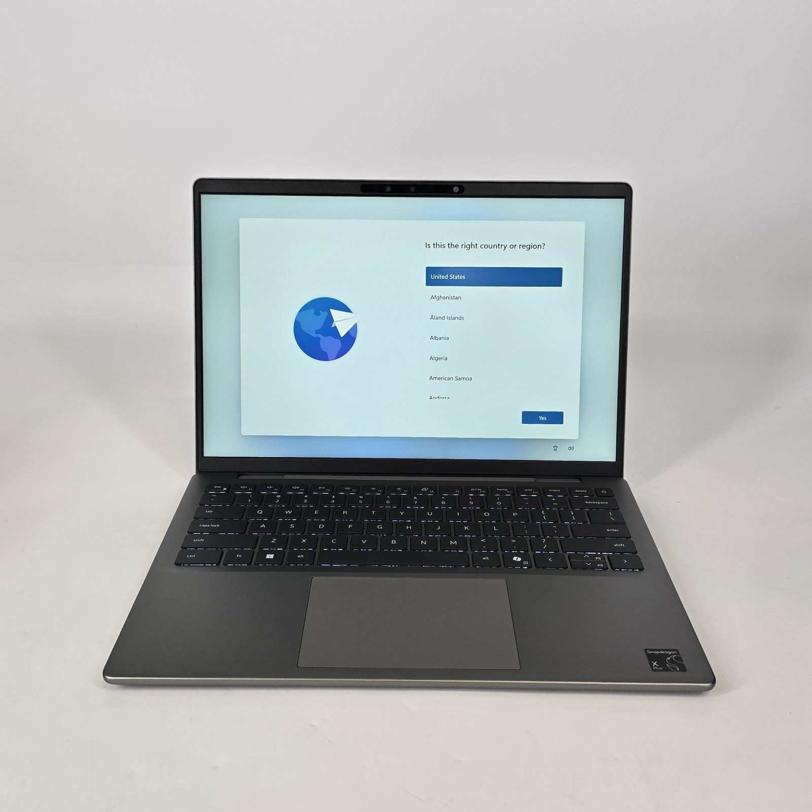 Dell Inspiron 5441 14 FHD+ 3.2 GHz Snapdragon X Plus 16GB 512GB SSD Excellent