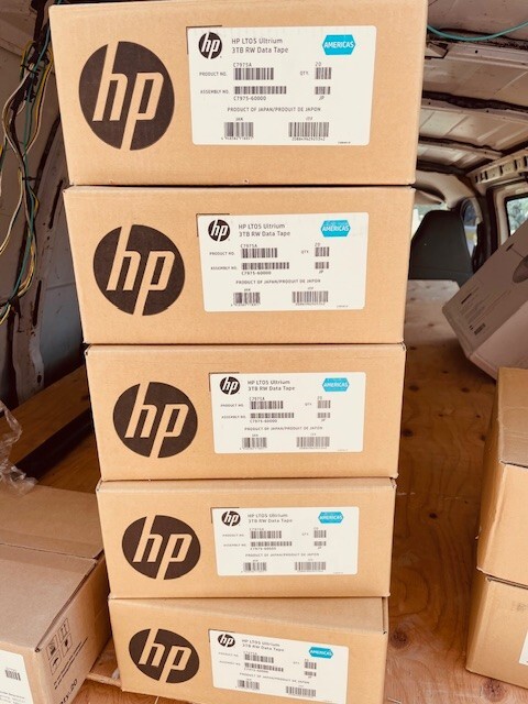 BRAND NEW HP LTO 5 (C7975A) LTO Ultrium 5 Tape Data Cartridge (20 PER BOX)