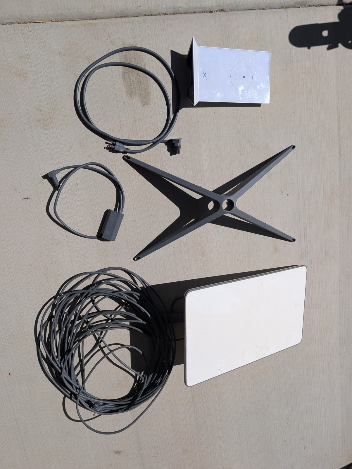 Starlink Gen 2 Standard Actuated Dish Kit Router Cables Stand Complete Kit V2