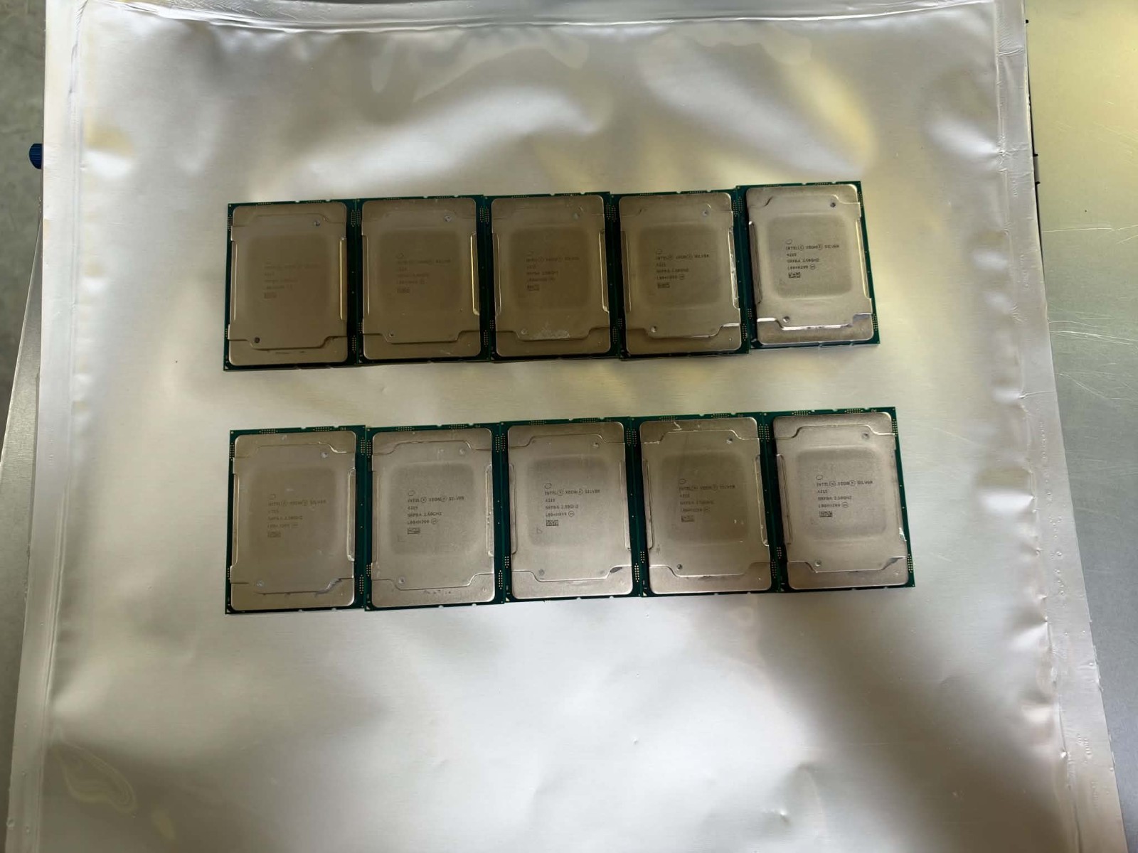 Lot 10 Intel Xeon Silver 4215 2.5GHz 8C SRFBA LGA3647 Match Pair CPU Processor