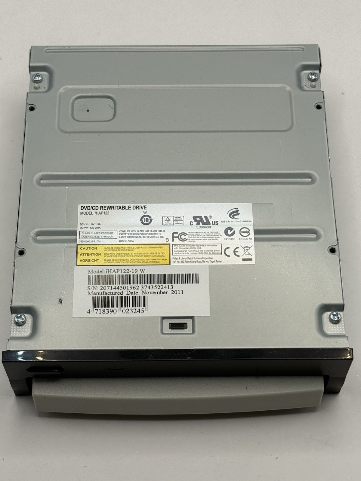 Lite-On It Corp iHAP122 DVD/CD Rewritable Drive iHAP122-19 W