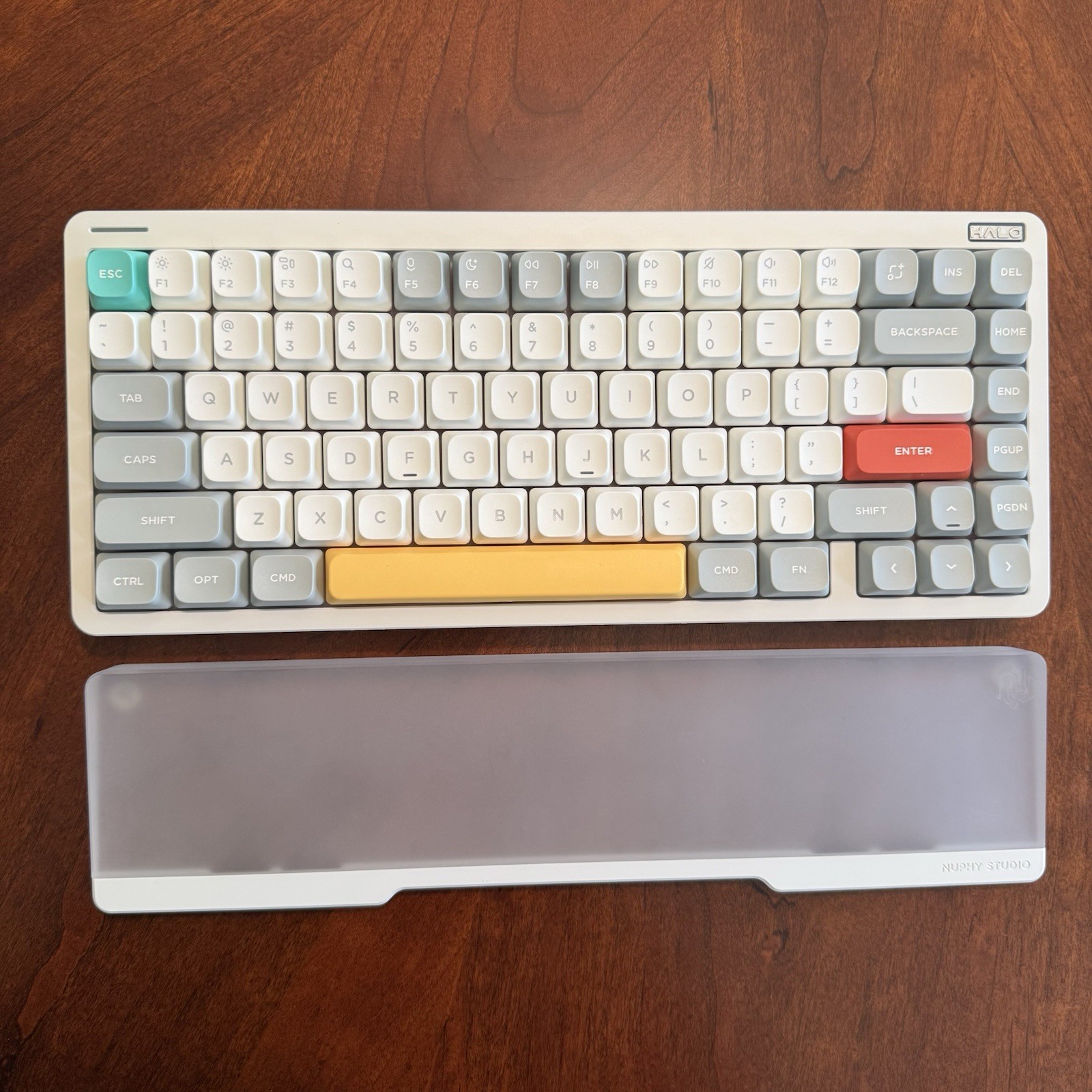 Nuphy Halo75 V2 White Mechanical Gaming Keyboard + Wrist Rest - Raspberry Switch