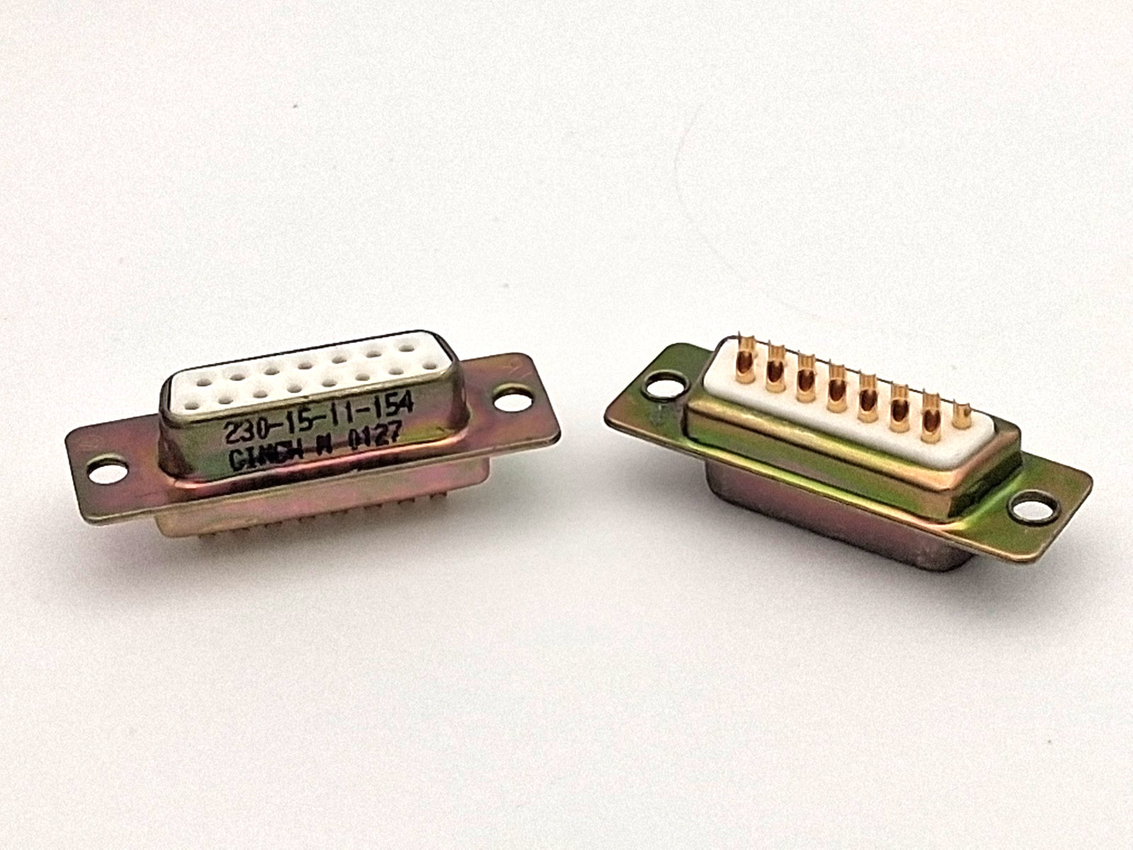 ( 2 PCS ) Cinch Female DB15  Solder Cup Connector  DB 15 DB-15   --    NOS