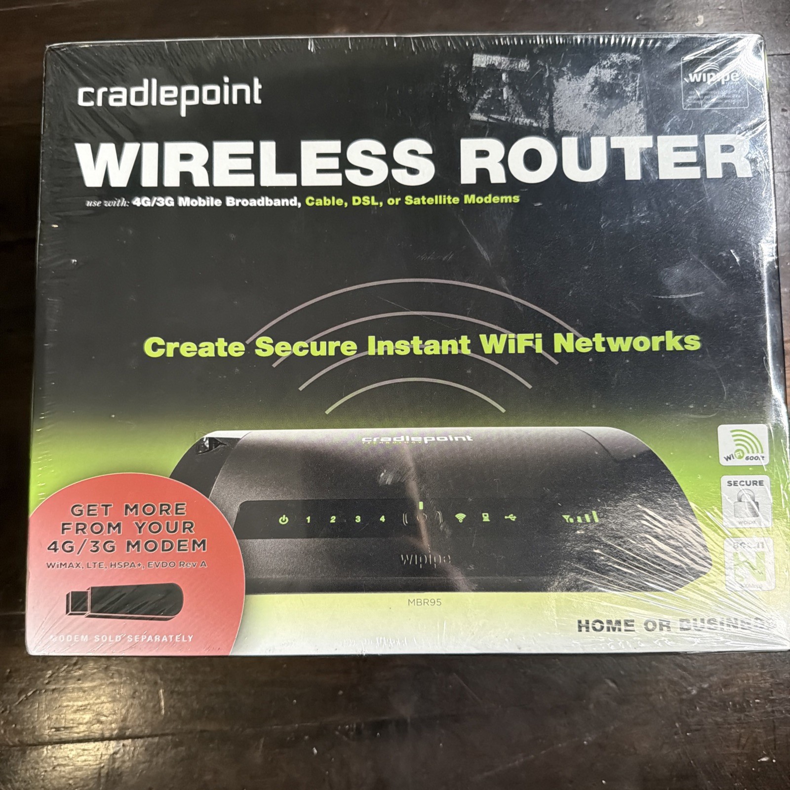 NEW NEVER USED Cradlepoint Secure Instant Wireless Router MBR95