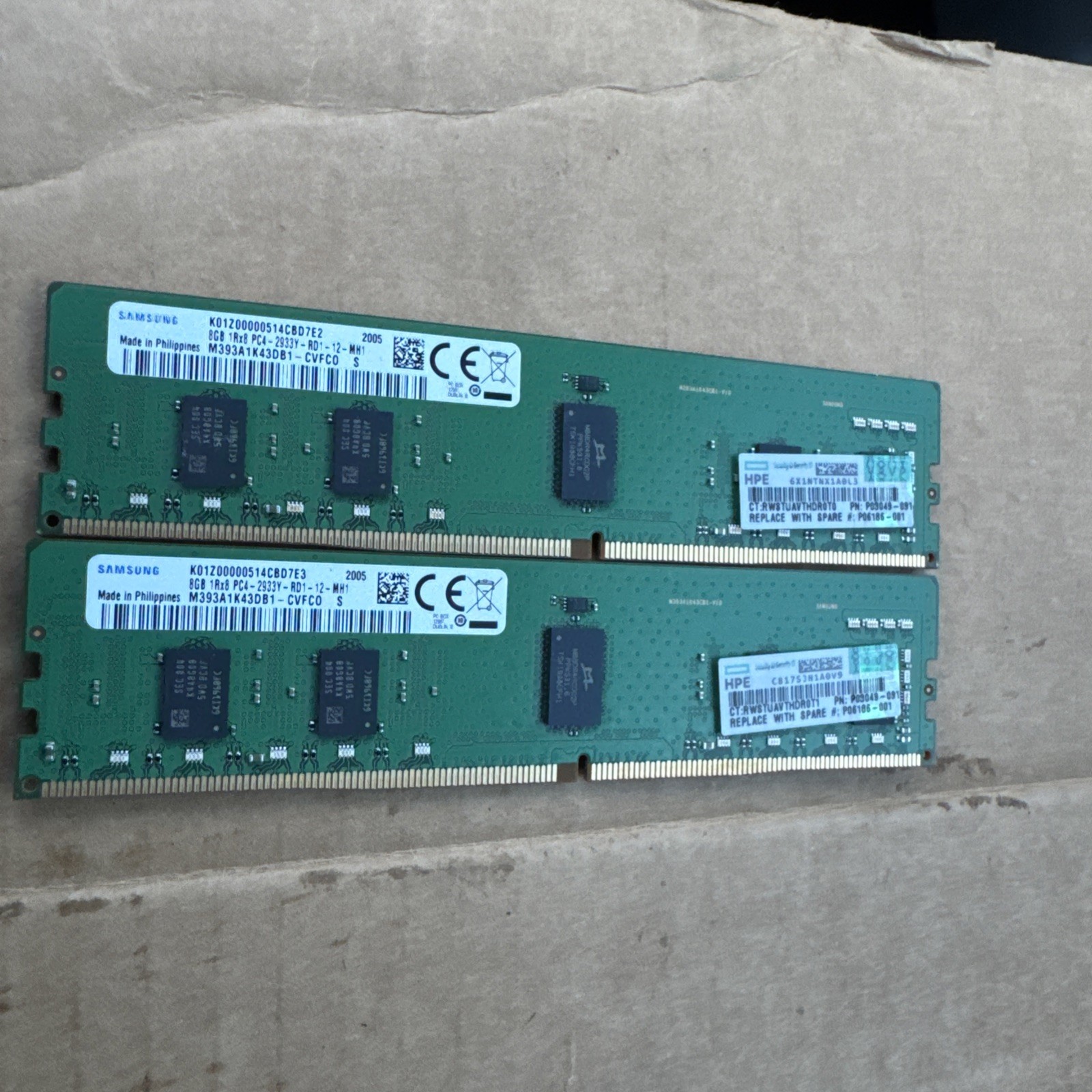 Samsung 16GB M393A1K43DB1 8GB 1Rx8 PC4-2933Y DDR4 ECC Server RAM Memory
