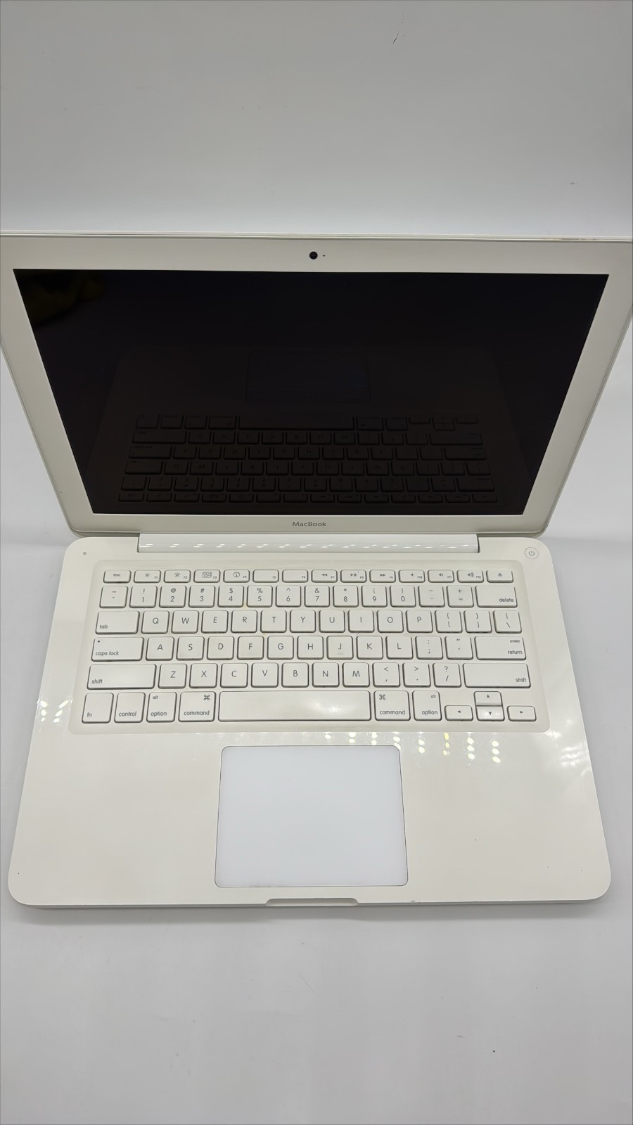 Apple MacBook A1342 13in 2010 2.4GHz Core 2 Duo Parts Only Unibody
