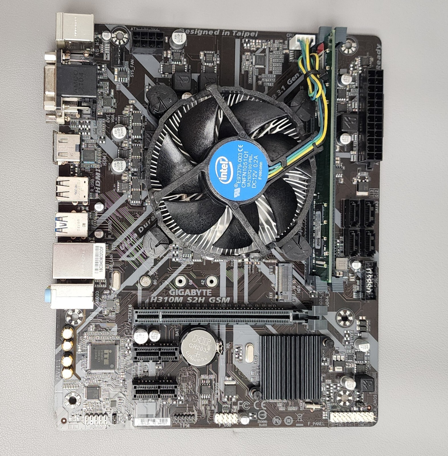 Gigabyte M-ATX motherboard with Intel Core i3 9100 CPU and 8GB DDR4 RAM -Working