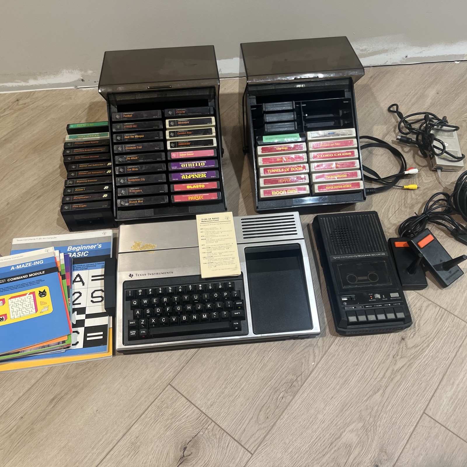 Vintage Texas Instruments TI-99/4A Computer Mega Bundle 33 Games Peripherals