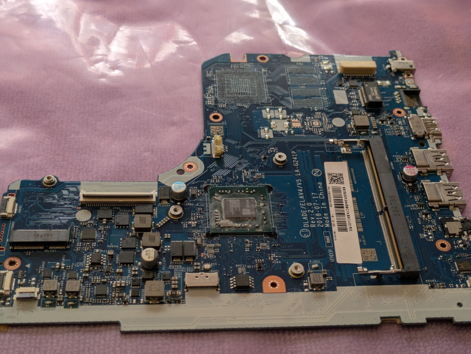 Dlade/Elav4/V5 LA-G241P Motherboard AMD A6-9225 for Lenovo Ideapad 130-15AST