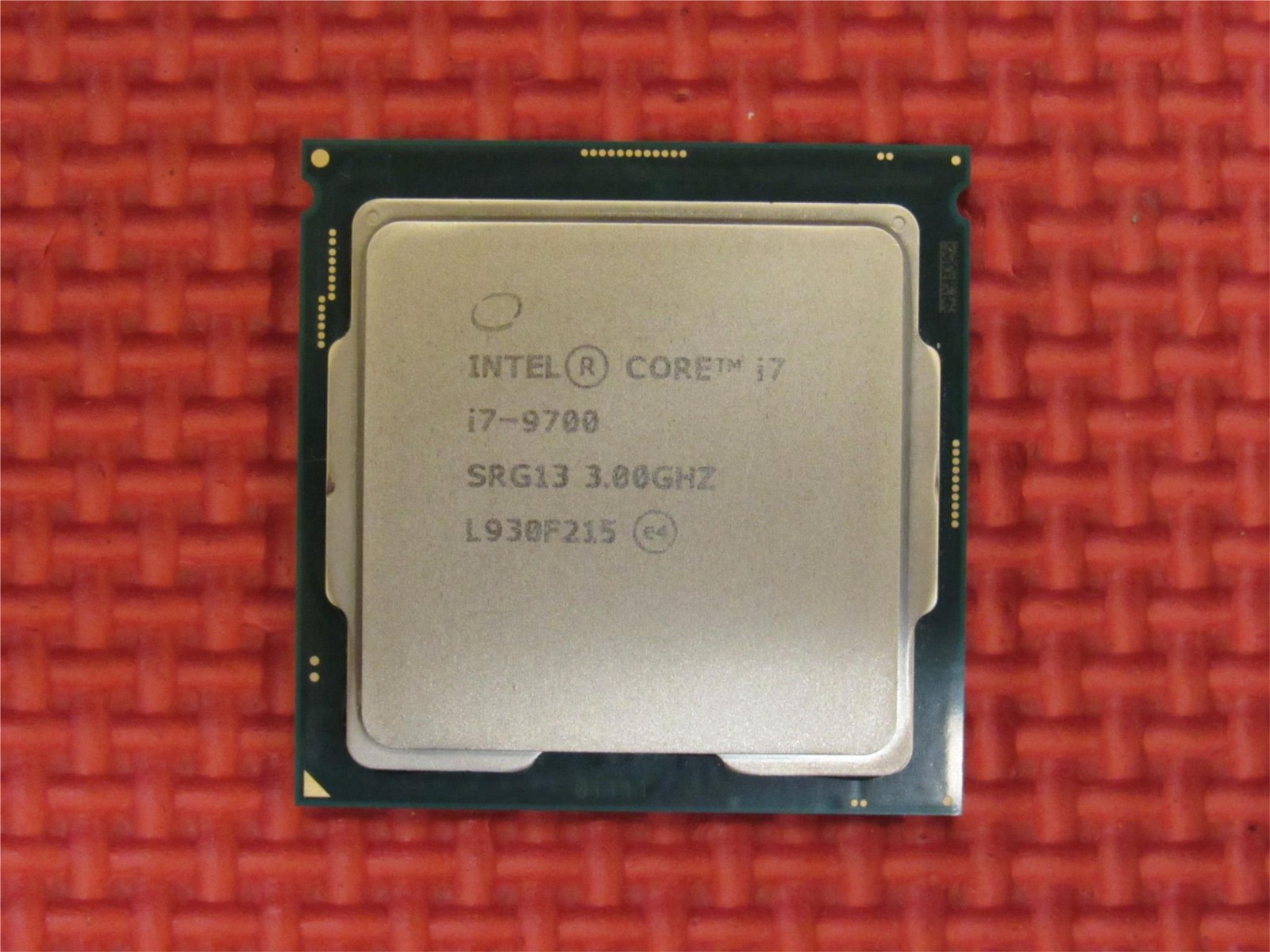 Intel SRG13 Core i7-9700 3.00GHz Socket 1151 8 Core CPU Processor LGA1151