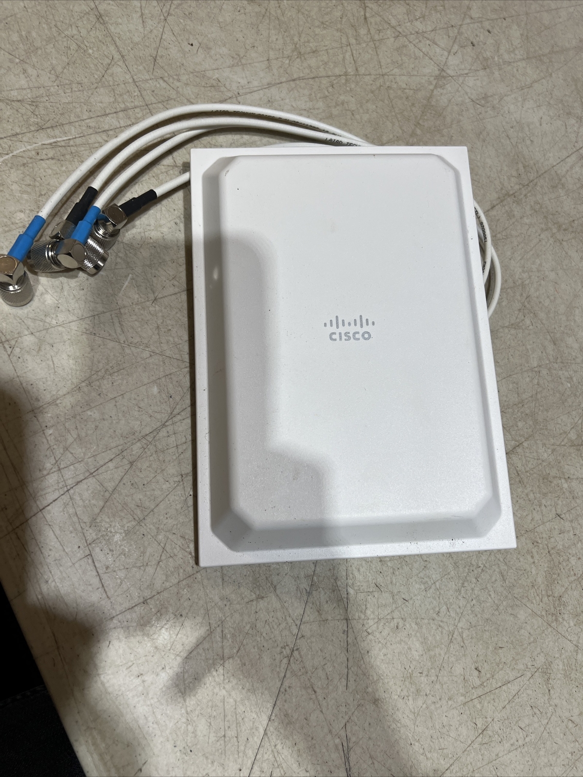 Cisco AIR-ANT2451V-R Aironet RP-TNC Connector 2.4/5GHz 2/3dBi Omni Antenna