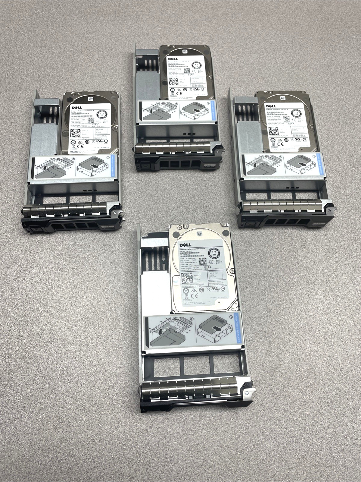 LOT OF 4X DELL HDD  ST1200MM0088 1FF200-151 1.2TB 10K HDD V8 / W TRAY